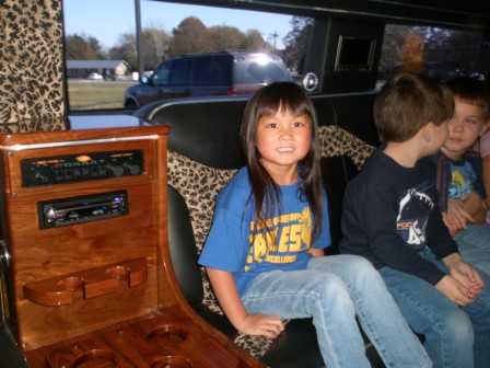 Kasen in the limo